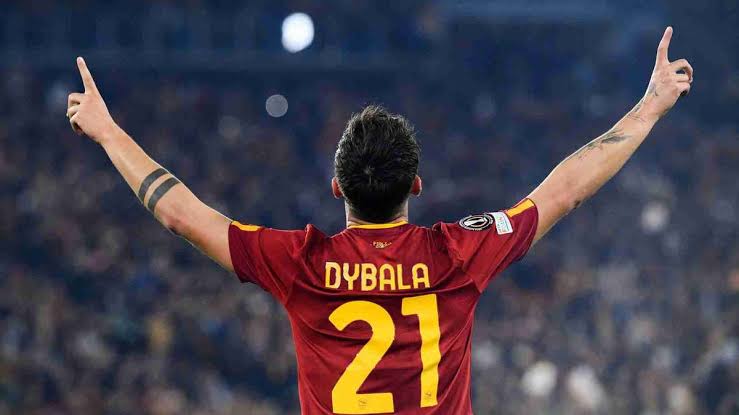 “La leggenda torna: l’ex leggenda della AS Roma, Paulo Dybala, annuncia che farà ritorno e…”